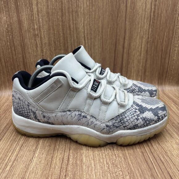 Air Jordan 11 Retro Low Light Bone Snakeskin Men’s Size 9.5 CD6846-002 Sneaker - Picture 1 of 12